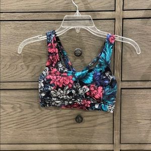 Lululemon size 2 sports bra